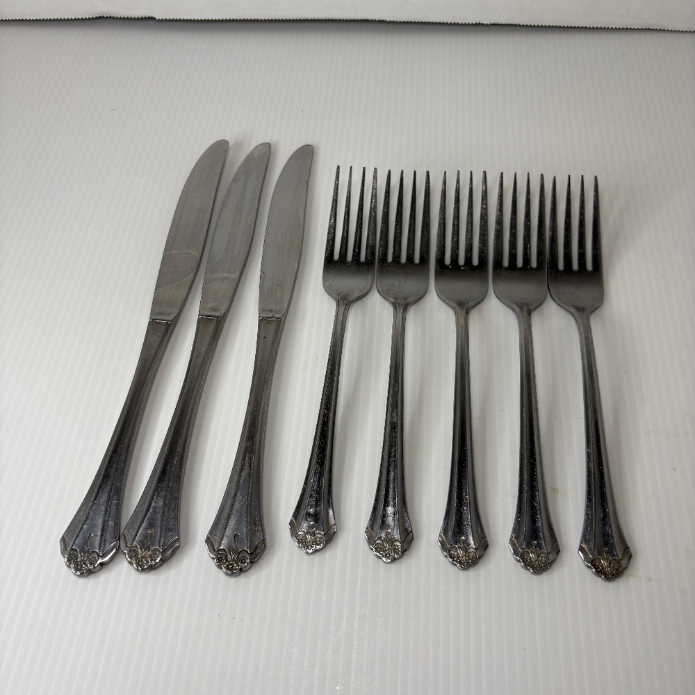 Northland Stainless Korea 3 Knives 5 fork Floral 3 Flowers Set Replacements